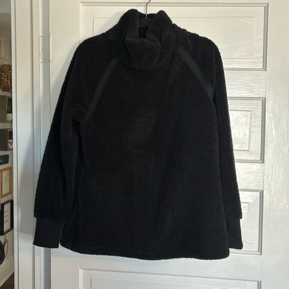 Old Navy Sherpa Pullover - Picture 1 of 4